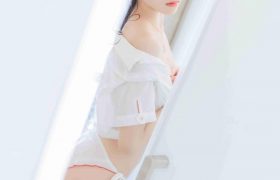 桜桃喵 桜桃未熟3-洒花[54P-830MB]