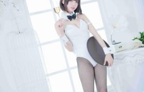 周叽是可爱兔兔 加藤惠兔女郎[32P-307MB]