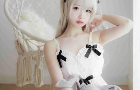 十万珍吱伏特 穹妹白裙[23P-195MB]